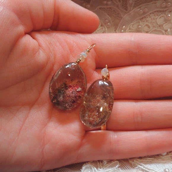 Jewelry - Opal phantom quartz pendant